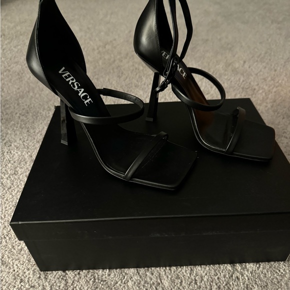 Versace Heels - Picture 4 of 5